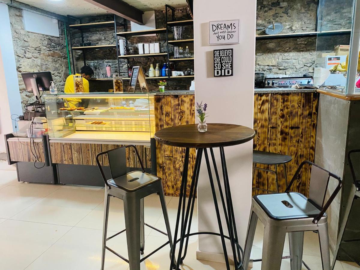 פראייה Techas City Center Luxurious Studio מראה חיצוני תמונה